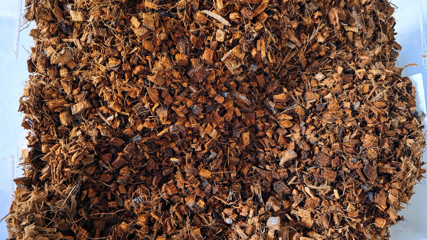 ▶ Coconut Husk Chip (1 Gallon)