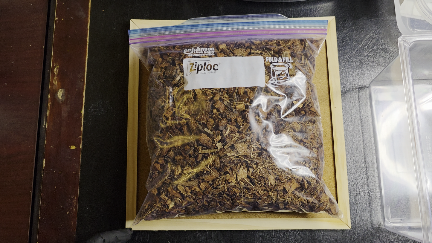 ▶ Coconut Husk Chip (1 Gallon)