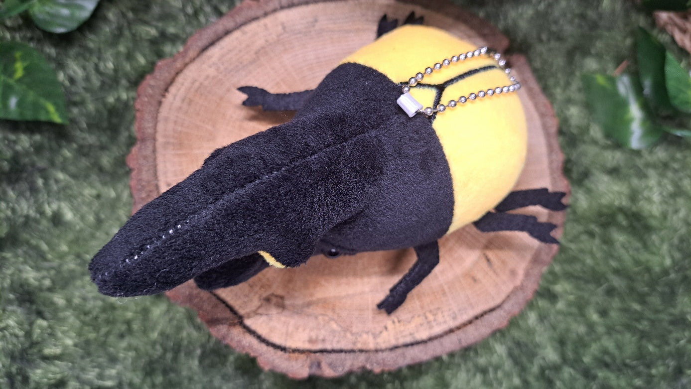 โถ Cute soft Beetle doll